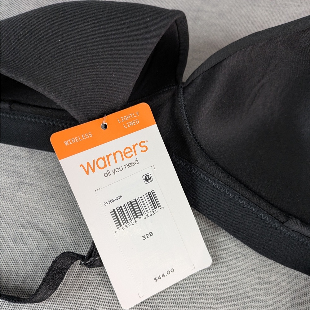 Warner's Cloud 9 Super Soft Wireless Comfort Bra- Black - Picture 9 of 10